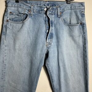 Levis 501 Original Fit Jeans Mens 34x30 Light Wash VTG XX Button Fly Straight